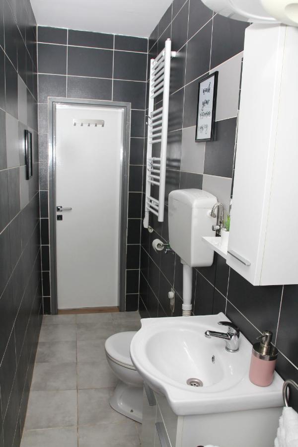Apartman Zen Apartman Eszék Kültér fotó